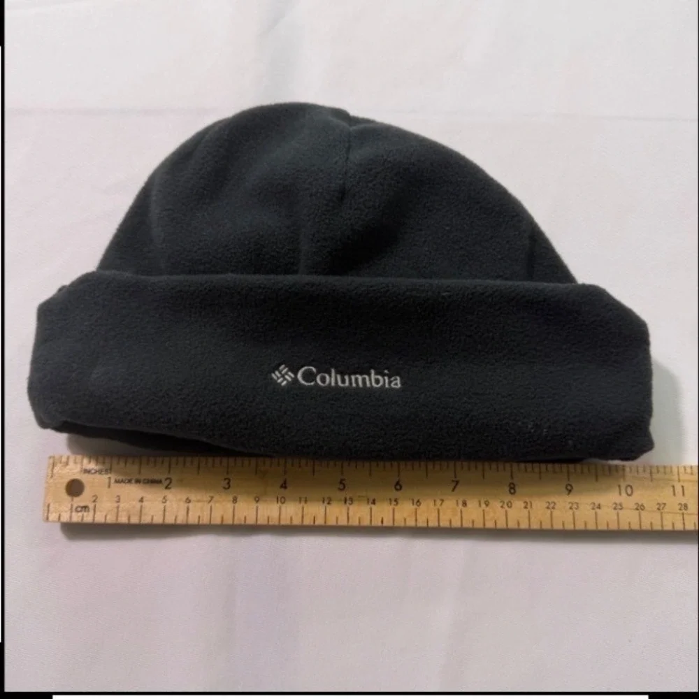 Columbia Youth L/XL Fleece Beanie Hat Bundle Pink and Black winter cozy